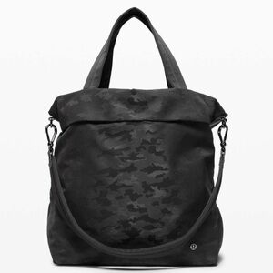 Lululemon On My Level Bag Large 30L *Camo